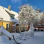 Idyllisk, Historisk Ved Fjorden I 度假居