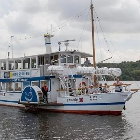 Idyllisk, Historisk Ved Fjorden I * Mariager