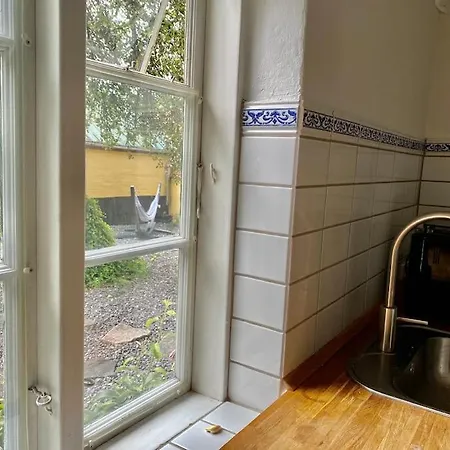 Casa vacanze Idyllisk, Historisk Ved Fjorden I *