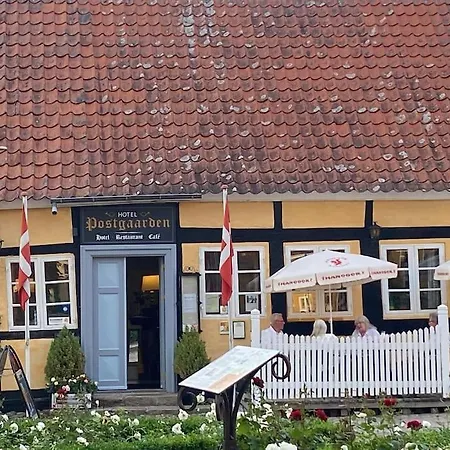 Idyllisk, Historisk Ved Fjorden I *